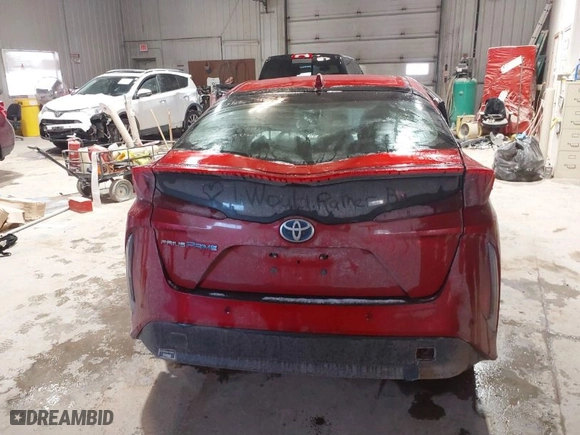 2018 Toyota Prius Prime Plus with VIN JTDKARFP4J3075735, listed as a IAAI auction lot 41398679 with NaN miles. Bid and sale history available at carsss.com. Image 16.