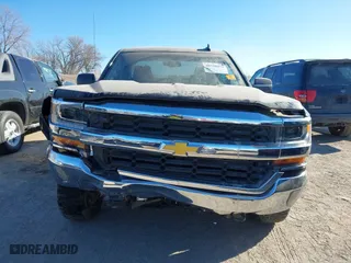 2018 Chevrolet Silverado 1500 LT with VIN 1GCVKREH1JZ183201, listed as a IAAI auction lot 41442397 with 93,531 mi miles. Bid and sale history available at carsss.com. Image 12.