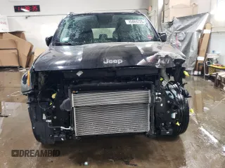 2020 Jeep Renegade Latitude with VIN ZACNJBBB4LPL11360, listed as a Copart auction lot 45865725 with 16,656 mi miles and Salvage title. Bid and sale history available at DreamBid. Image 5.
