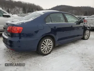 2011 Volkswagen Jetta SEL with VIN 3VWLZ7AJ8BM331229, listed as a Copart auction lot 88297405 with 179,031 mi miles and Salvage title. Bid and sale history available at DreamBid. Image 3.