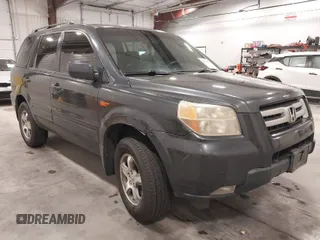2006 Honda Pilot EX with VIN 2HKYF18466H504644, listed as a IAAI auction lot 41949350 with 256,464 mi miles and . Bid and sale history available at DreamBid. Image 1.
