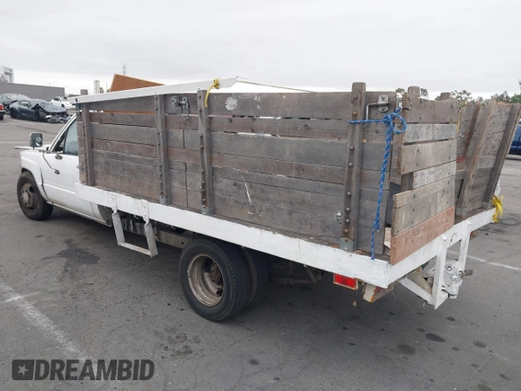 1988 Toyota Pickup с VIN JT5RN75U2J0020695, выставлен на аукционе IAAI как лот 42206950 с пробегом 75 326 миль миль и . История ставок и продаж доступна на DreamBid. Изображение 3.