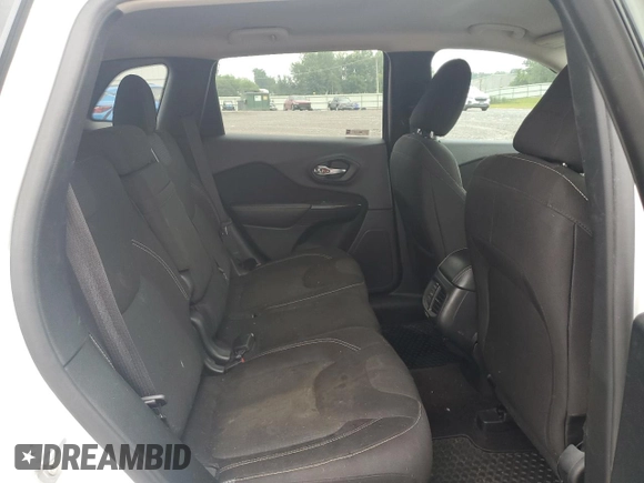 2017 Jeep Cherokee Latitude with VIN 1C4PJMCS3HW500792, listed as a Copart auction lot 65017815 with 115,644 mi miles and Clean title. Bid and sale history available at DreamBid. Image 11.