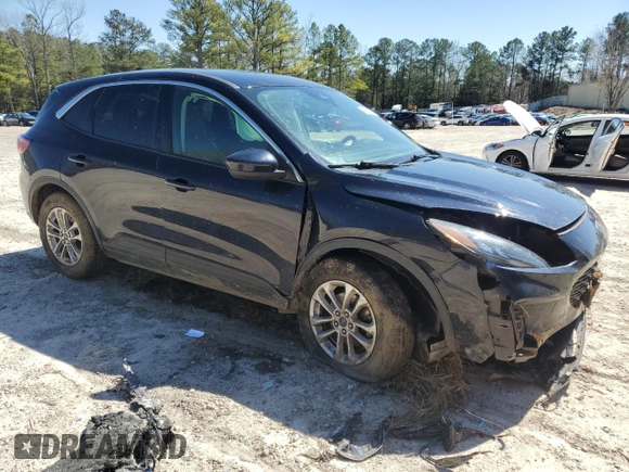 2021 Ford Escape SE with VIN 1FMCU0G64MUA91070, listed as a Copart auction lot 49960405 with 89,768 mi miles and Salvage Title. Bid and sale history available at carsss.com. Image 4.