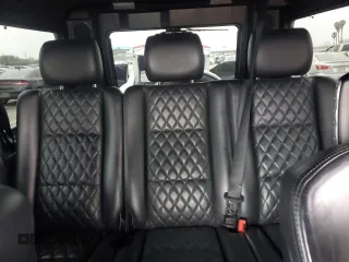 2015 Mercedes-Benz G 63 AMG z VIN WDCYC7DFXFX235288, wystawiony jako Copart lot #60655715 z przebiegiem 118 484 mil mil oraz Szkoda całkowita • Salvage title. Historia ofert i sprzedaży dostępna na DreamBid. Obrazek 10.