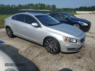 2017 Volvo S60 Inscription с VIN LYV402TKXHB141621, выставлен на аукционе Copart как лот 66577954 с пробегом 89 438 миль миль и Списание • Salvage title. История ставок и продаж доступна на DreamBid. Изображение 4.