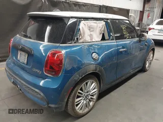 2022 MINI Hardtop Cooper S with VIN WMW53DH05N2R09949, listed as a IAAI auction lot 42111646 with 88,175 mi miles and . Bid and sale history available at DreamBid. Image 4.