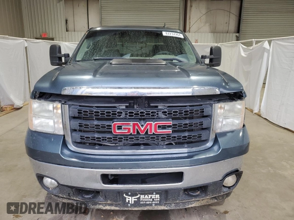 2011 GMC Sierra 2500HD SLE z VIN 1GT120C89BF191238, wystawiony jako Copart lot #87237264 z przebiegiem 192 484 mil mil oraz Szkoda całkowita • Salvage title. Historia ofert i sprzedaży dostępna na DreamBid. Obrazek 5.