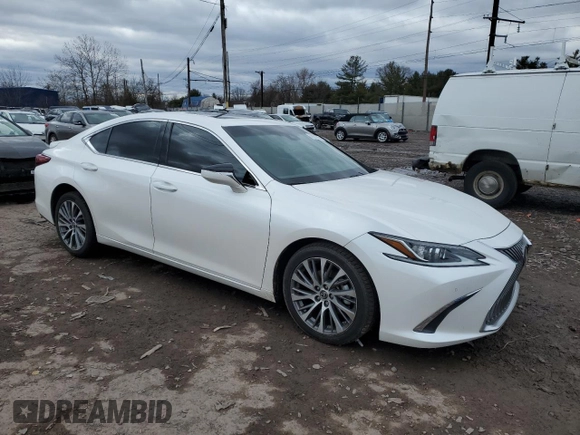 2021 Lexus ES 350 z VIN 58ADZ1B13MU103340, wystawiony jako Copart lot #47973735 z przebiegiem 29 539 mil mil oraz Szkoda całkowita • Salvage title. Historia ofert i sprzedaży dostępna na DreamBid. Obrazek 4.