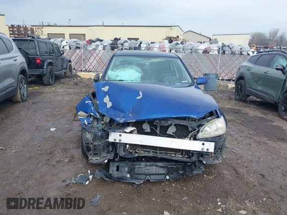 2001 Lexus IS 300/350 z VIN JTHBD182110019987, wystawiony jako IAAI lot #41686901 z przebiegiem 115 672 mil mil oraz . Historia ofert i sprzedaży dostępna na DreamBid. Obrazek 13.