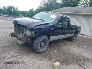 2000 Ford F-250 XL with VIN 1FTNX21L0YEB68631, listed as a IAAI auction lot 42639352 with 263,245 mi miles and . Bid and sale history available at DreamBid. Image 17.