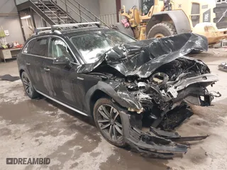 2018 Audi A4 allroad Premium Plus with VIN WA18NAF41JA231869, listed as a IAAI auction lot 41093515 with 1 mi miles. Bid and sale history available at carsss.com. Image 1.