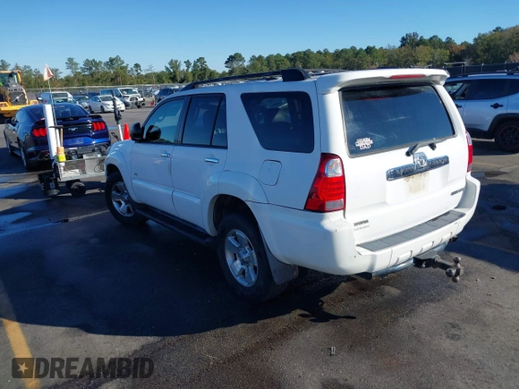 2008 Toyota 4Runner SR5 with VIN JTEZU14R28K003116, listed as a IAAI auction lot 40618148 with 249,356 mi miles. Bid and sale history available at carsss.com. Image 3.