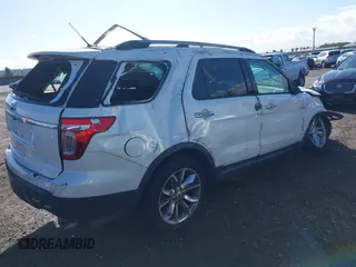 2015 Ford Explorer Limited with VIN 1FM5K7F83FGB31599, listed as a IAAI auction lot 41749019 with Not Provided miles and . Bid and sale history available at carsss.com. Image 4.
