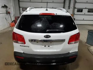 2012 Kia Sorento LX with VIN 5XYKTCA64CG301745, listed as a Copart auction lot 82380944 with 131,528 mi miles and Clean Title. Bid and sale history available at DreamBid. Image 6.