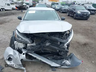2019 Nissan Altima SR z VIN 1N4BL4CVXKC125920, wystawiony jako IAAI lot #42186653 z przebiegiem 101 245 mil mil oraz . Historia ofert i sprzedaży dostępna na DreamBid. Obrazek 11.