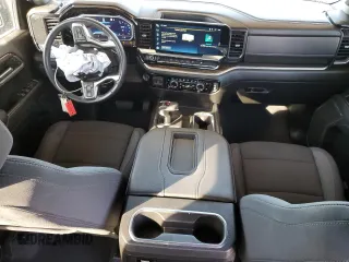 2022 Chevrolet Silverado 1500 RST with VIN 1GCPADED8NZ588764, listed as a Copart auction lot 81974924 with 19,306 mi miles and Salvage Title. Bid and sale history available at DreamBid. Image 8.