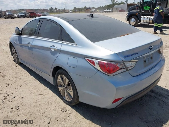 2015 Hyundai Sonata Hybrid Limited with VIN KMHEC4A49FA124045, listed as a IAAI auction lot 42079967 with 133,525 mi miles. Bid and sale history available at carsss.com. Image 3.