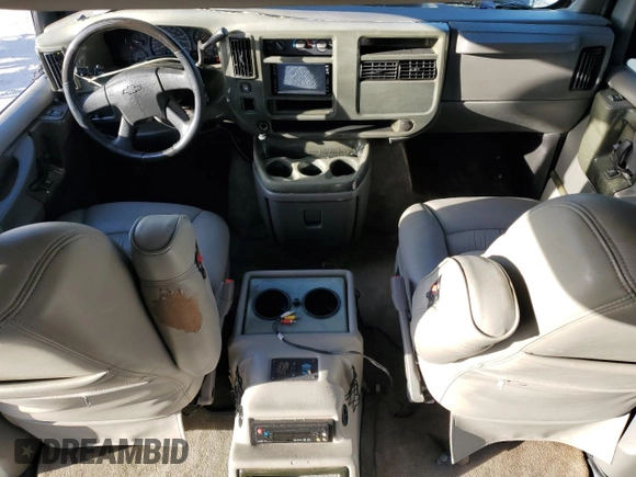 2005 Chevrolet Express Cargo Van YF7 Upfitter with VIN 1GBFG15T751154645, listed as a Copart auction lot 84732304 with 38,363 mi miles and Salvage Title. Bid and sale history available at carsss.com. Image 8.