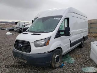 2017 Ford Transit with VIN 1FTYR3XM3HKA86312, listed as a Copart auction lot 49277455 with 139,701 mi miles and Salvage Title. Bid and sale history available at carsss.com. Image 1.