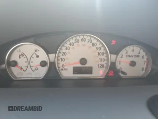 2006 Saturn ION z VIN 1G8AL58B66Z166522, wystawiony jako Copart lot #54502245 z przebiegiem 98 356 mil mil oraz Tytuł czysty. Historia ofert i sprzedaży dostępna na DreamBid. Obrazek 9.