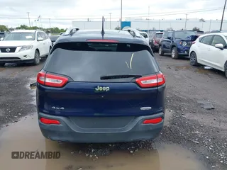 2014 Jeep Cherokee Altitude z VIN 1C4PJMCS4EW178143, wystawiony jako IAAI lot #42337462 z przebiegiem 240 796 mil mil oraz . Historia ofert i sprzedaży dostępna na DreamBid. Obrazek 15.