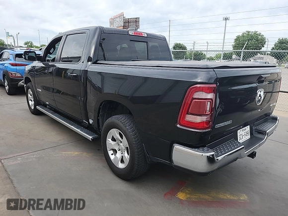 2022 Ram 1500 Big Horn z VIN 1C6RRFFG7NN179014, wystawiony jako IAAI lot #42526383 z przebiegiem 84 273 mil mil oraz . Historia ofert i sprzedaży dostępna na DreamBid. Obrazek 13.