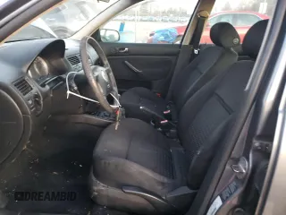 2004 Volkswagen Jetta GL with VIN 3VWRK69M74M002287, listed as a Copart auction lot 46682325 with 104,970 mi miles and Salvage title. Bid and sale history available at DreamBid. Image 7.