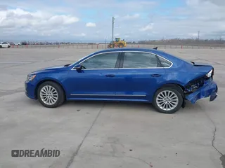 2016 Volkswagen Passat SE z VIN 1VWBS7A36GC037208, wystawiony jako IAAI lot #41461379 z przebiegiem 22 375 mil mil oraz . Historia ofert i sprzedaży dostępna na DreamBid. Obrazek 14.