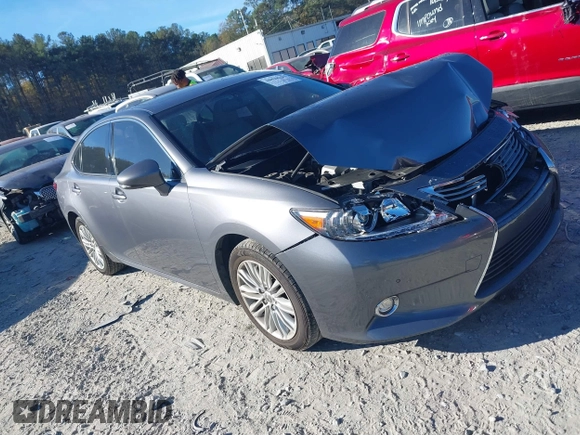 2015 Lexus ES with VIN JTHBK1GG7F2188569, listed as a IAAI auction lot 40828257 with 100,000 mi miles. Bid and sale history available at carsss.com. Image 1.