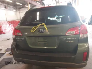 2012 Subaru Outback Limited с VIN 4S4BRBKC2C3269259, выставлен на аукционе IAAI как лот 42284769 с пробегом 174 384 миль миль и . История ставок и продаж доступна на DreamBid. Изображение 16.