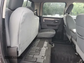 2019 Ram 1500 Big Horn z VIN 1C6RR7TTXKS695906, wystawiony jako Copart lot #56542795 z przebiegiem 161 644 mil mil oraz Szkoda całkowita • Salvage title. Historia ofert i sprzedaży dostępna na DreamBid. Obrazek 10.