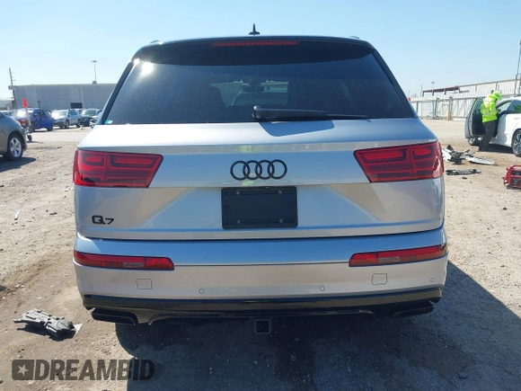 2019 Audi Q7 Prestige with VIN WA1VAAF73KD015756, listed as a IAAI auction lot 41868717 with 49,227 mi miles. Bid and sale history available at carsss.com. Image 16.