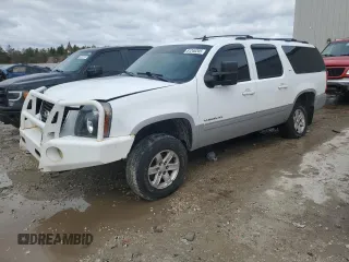 2011 GMC Yukon XL SLT with VIN 1GKS2KE31BR352461, listed as a Copart auction lot 51246205 with 220,466 mi miles and Non Repairable. Bid and sale history available at carsss.com. Image 1.