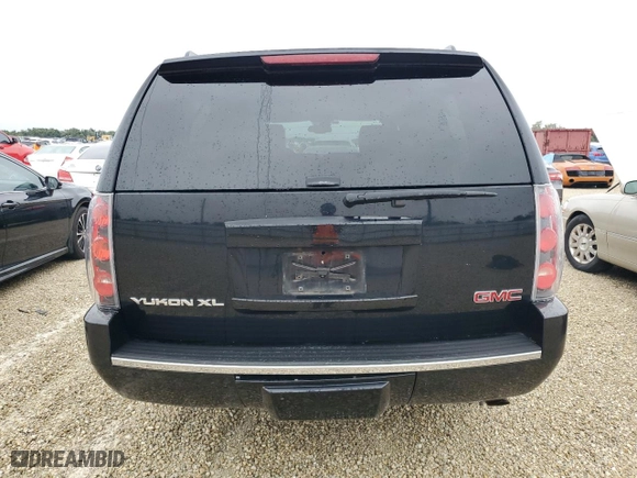 2008 GMC Yukon XL Denali with VIN 1GKFK66858J235198, listed as a Copart auction lot 74523914 with 0 mi miles and Non Repairable. Bid and sale history available at carsss.com. Image 6.