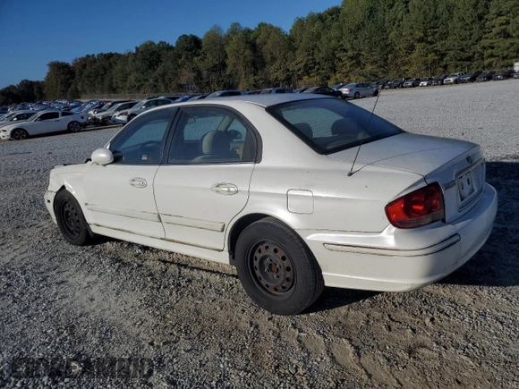 2005 Hyundai Sonata GL with VIN KMHWF25S25A145133, listed as a Copart auction lot 77560394 with 83,660 mi miles and Salvage Title. Bid and sale history available at carsss.com. Image 2.