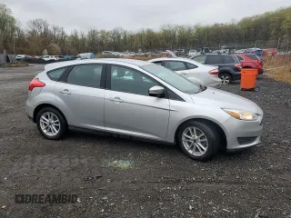 2017 Ford Focus SE with VIN 1FADP3K2XHL247944, listed as a Copart auction lot 51992445 with 92,753 mi miles and Salvage Title. Bid and sale history available at carsss.com. Image 4.