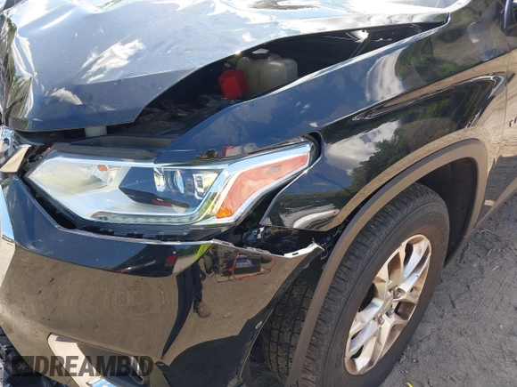 2020 Chevrolet Traverse LT Cloth z VIN 1GNEVGKW6LJ101101, wystawiony jako IAAI lot #40050482 z przebiegiem 86 527 mil mil oraz . Historia ofert i sprzedaży dostępna na DreamBid. Obrazek 17.