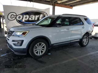 2017 Ford Explorer XLT with VIN 1FM5K7DH0HGD18076, listed as a Copart auction lot 62330935 with 72,307 mi miles and Salvage title. Bid and sale history available at DreamBid. Image 1.