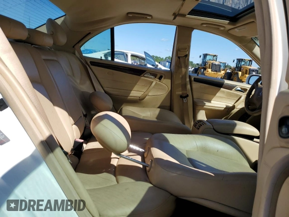 2003 Mercedes-Benz C 320 with VIN WDBRF64JX3F398183, listed as a Copart auction lot 73837514 with 129,526 mi miles and Salvage Title. Bid and sale history available at DreamBid. Image 10.