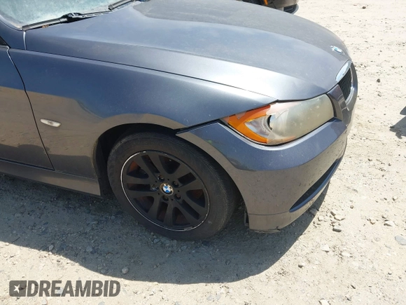 2006 BMW 3 Series 325i with VIN WBAVB13536KX64545, listed as a IAAI auction lot 42047829 with 235,146 mi miles and . Bid and sale history available at carsss.com. Image 6.