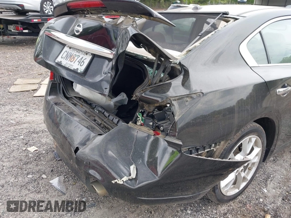 2014 Nissan Maxima SV with VIN 1N4AA5AP4EC450269, listed as a IAAI auction lot 42176963 with 132,205 mi miles and . Bid and sale history available at DreamBid. Image 6.