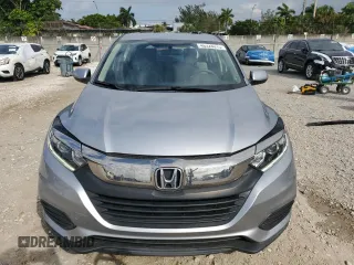 2022 Honda HR-V LX with VIN 3CZRU5H31NM702317, listed as a Copart auction lot 46328015 with 26,531 mi miles and Non repairable. Bid and sale history available at DreamBid. Image 5.