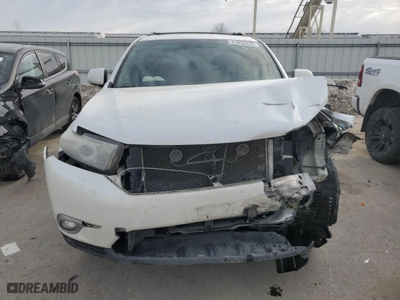 2013 Toyota Highlander Limited with VIN 5TDDK3EH7DS193603, listed as a Copart auction lot 41852435 with 212,195 mi miles and Salvage Title. Bid and sale history available at carsss.com. Image 5.