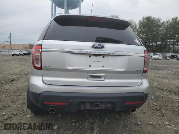 2013 Ford Explorer XLT with VIN 1FM5K8D83DGC47553, listed as a Copart auction lot 52774645 with 185,950 mi miles and Salvage Title. Bid and sale history available at carsss.com. Image 6.