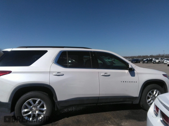 2020 Chevrolet Traverse LT Cloth with VIN 1GNERGKWXLJ112767, listed as a IAAI auction lot 41617752 with 195,043 mi miles. Bid and sale history available at carsss.com. Image 13.
