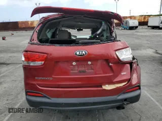 2017 Kia Sorento LX with VIN 5XYPG4A33HG294350, listed as a Copart auction lot 53995425 with 191,082 mi miles and Salvage Title. Bid and sale history available at carsss.com. Image 6.