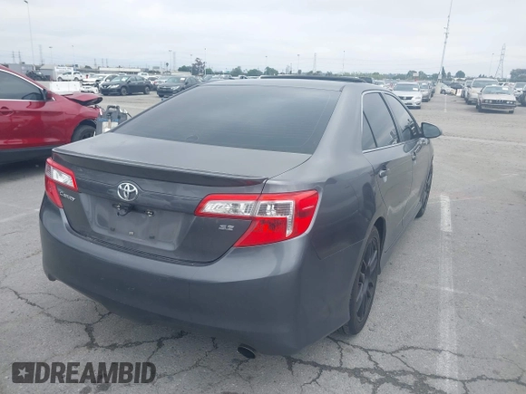 2014 Toyota Camry L with VIN 4T1BF1FK1EU318131, listed as a IAAI auction lot 41912089 with 1 mi miles. Bid and sale history available at carsss.com. Image 4.