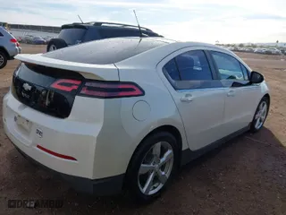 2012 Chevrolet Volt with VIN 1G1RA6E42CU108371, listed as a IAAI auction lot 41820200 with 171,748 mi miles. Bid and sale history available at carsss.com. Image 4.