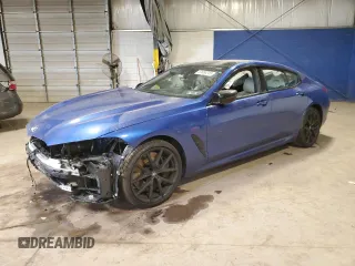 2024 BMW 8 Series M850i z VIN WBAGV8C07RCP90030, wystawiony jako Copart lot #53668245 z przebiegiem Nie podano mil oraz Szkody całkowita. Historia ofert i sprzedaży dostępna na DreamBid. Obrazek 1.